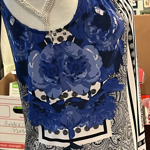 INC International Concepts Blue, White & Black Summer Top. Handkerchief hem. Sm - Picture 5 of 15